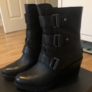Sorel After Hours Black Bootie Sz 9 - New!
